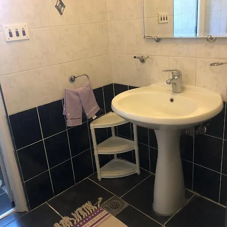 Aparthotel Luxury *
